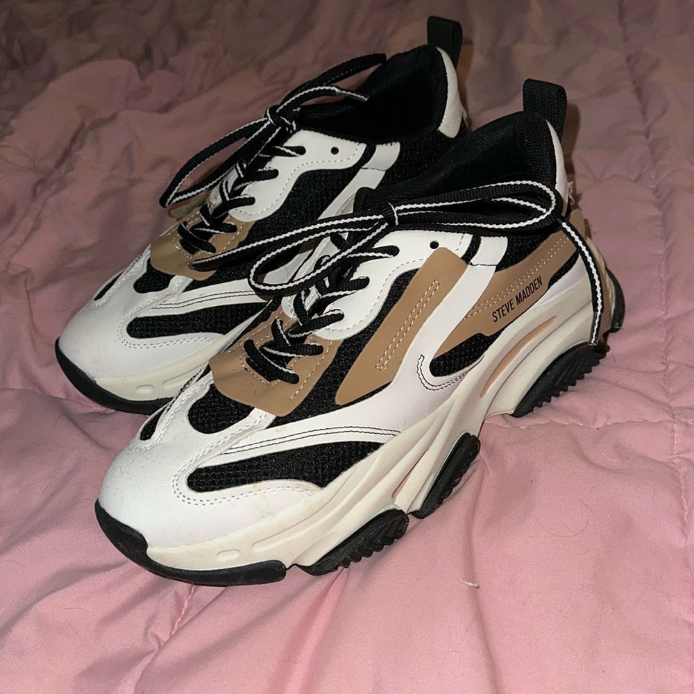 Steve Madden Possession